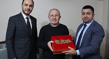 İzmit Belediyesinden kahraman gazilere ziyaret