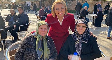 İzmitliler Başkan Hürriyet'e teşekkür etti