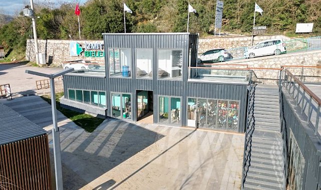 İzmit'teki park adıyla Cumhuriyetin 100. yılını yaşatacak