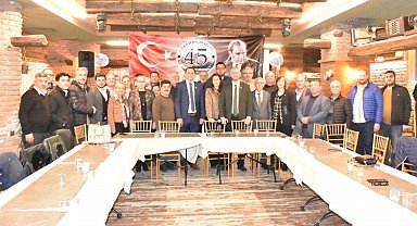 Manisa Dostlar Meclisi'nin konuğu Demokrat Parti Belediye Başkan adayları