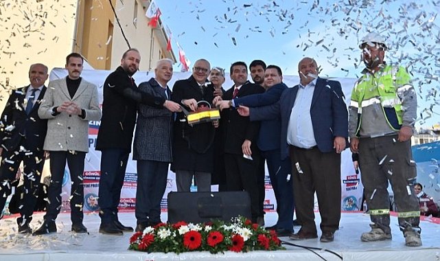 Manisa Saruhanlı'da üçü bir arada temel