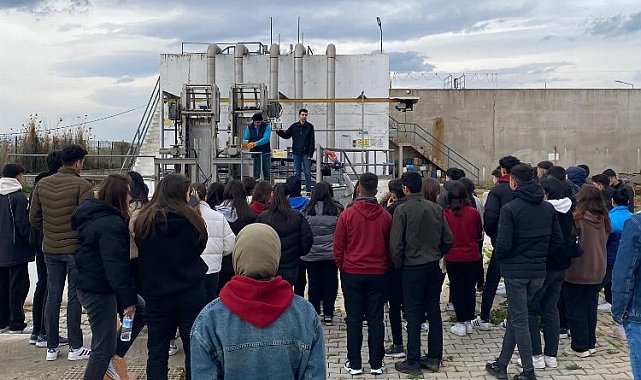 Manisa'da öğrencilerden Salihli AAT'ye ziyaret