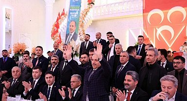 MHP'li Özdemir'den Kayseri Talas'a övgü