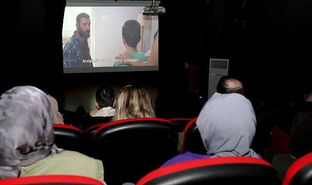 Sakarya OSM'de duygu dolu gösterim