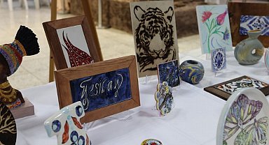 Yeşilay'ın atölye eserleri Yenikapı'da görücüye açıldı