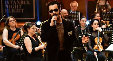 An Epic Symphony & Gökhan Türkmen konseri büyüledi