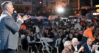 Antalya Muratpaşa'da varlığı, yokluğu paylaşmaya devam