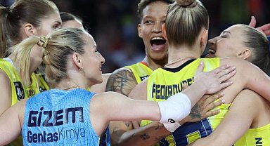 Bakan Bak'tan Fenerbahçe Opet'e tebrik