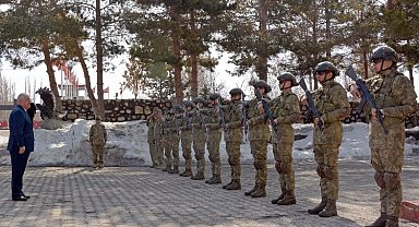 Bakan Güler sınır hattı denetimlerinde