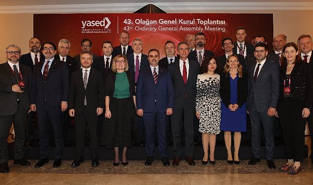 Bakan Kacır: Yatırımcılar bölgesel üretim üssü olarak konumlandırsınlar