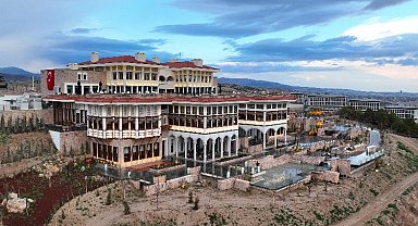 Başkan Altay Akyokuş Kasrı'nda Büyükşehir Meclis Üyeleriyle buluştu