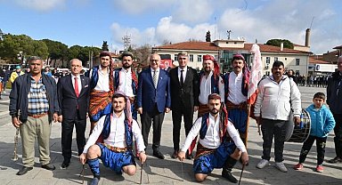 Başkan Ergün'e Kula'da sevgi seli