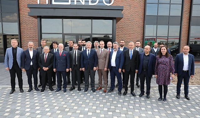 Başkan Palancıoğlu, Serbest Bölge'de fabrikaları ziyaret etti
