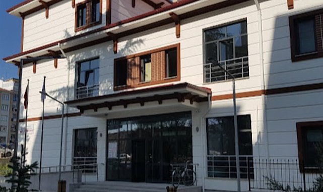 Bursa'da şehrin göbeğinde sağlık ocağından mahrumlar