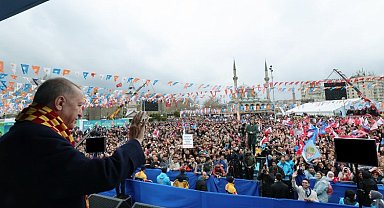 Cumhurbaşkanı Erdoğan'dan büyük mitingde "Kayseri" övgüsü