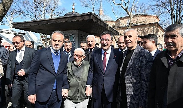 Cumhurbaşkanı Yardımcısı Yılmaz: "Alinur Aktaş başkanımızın yanındayız"