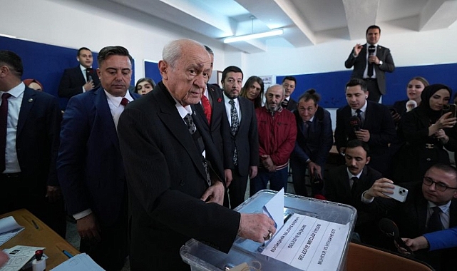 Devlet Bahçeli oyunu kullandı