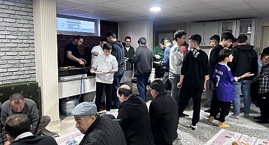 Erkilet'te gençler iftarda buluştu