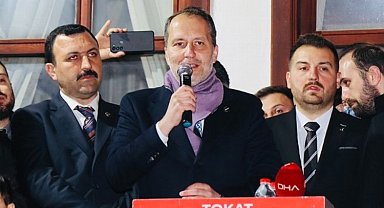 Fatih Erbakan Tokat'ta Yüksek Kahve'de vatandaşlara seslendi