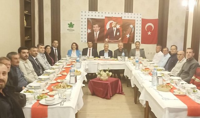Gelecek Partisi Keşan Belediye Başkan Adayı Aydoğan Ersöz'den iftar yemeği
