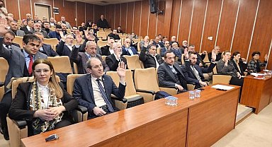 Gölcük Belediyesi seçimler öncesi son meclisini gerçekleştirdi