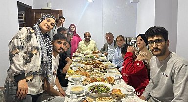 Günay Başkan, Turan Ailesi ile iftar yaptı