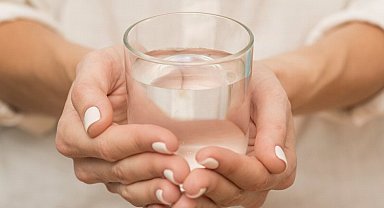 Günlük su tüketimini abartmayın!