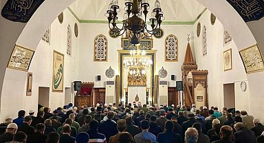 Hafız Habip Deveci İnegöl'de cemaat ile buluştu