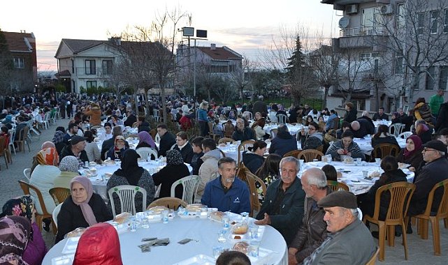 İş İnsanı Mehmet Emin Meriç'in Keşan iftarı gerçekleştirildi