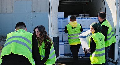 İzmirli genç boşnaklardan Ramazan desteği