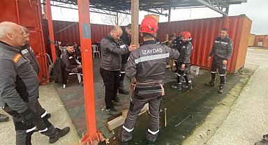 Kocaeli İtfaiyesi'nden İZAYDAŞ'a arama-kurtarma eğitimi