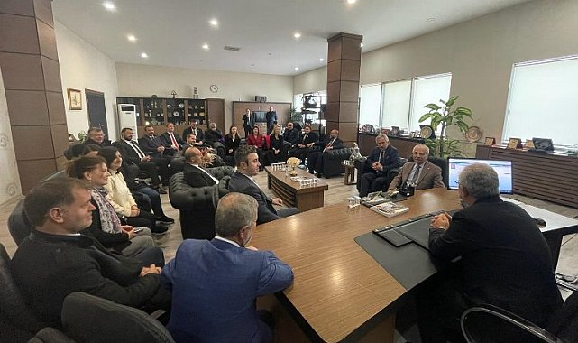 Mehmet Özcan'dan, Keşan Belediye Başkanı Mustafa Helvacıoğlu'na ziyaret