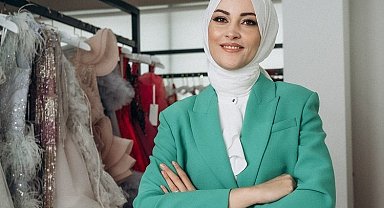 Modacı Özlem Değirmen'den bayramda şıklık tüyoları