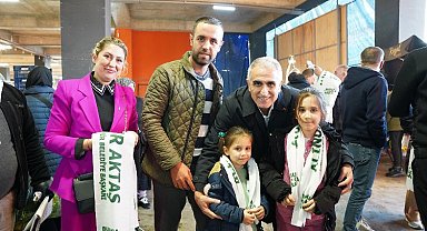 Nilüfer dahi çocuklarını arıyor