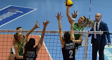 Nilüfer'in sultanları Beşiktaş'a set vermedi