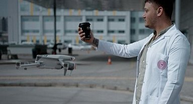 Sağlık çalışanlara dronelerle kahve ikramı
