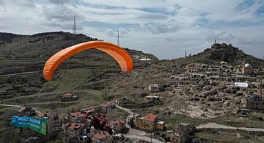 Savran seçim çalışmalarına renk kattı