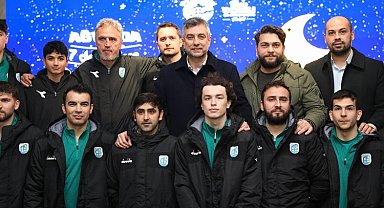 Şile Ağva Meydanında kurulan gönül sofrasına yoğun ilgi