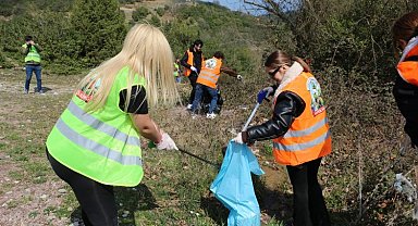 Şile Hacıllı Şelalesi atıklardan arındırıldı