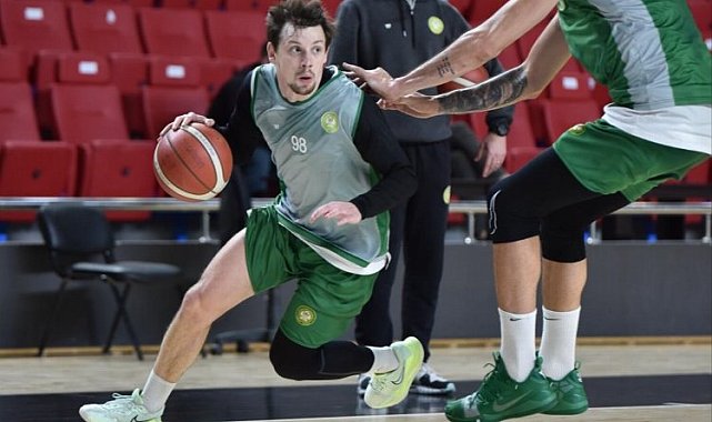 Tarzanlar Anadolu Efes maçı hazırlıklarını tamamladı