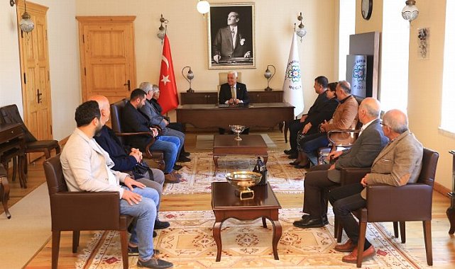 Üretim Kooperatiflerinden Başkan Gürün'e teşekkür ziyareti