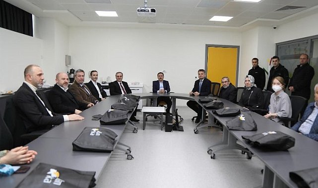 Vali Gökmen Çiçek ve Rektör Prof. Dr. Altun'dan KANKA'ya moral ziyareti