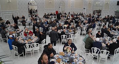 Yeniden Refah Gebze iftarda buluştu