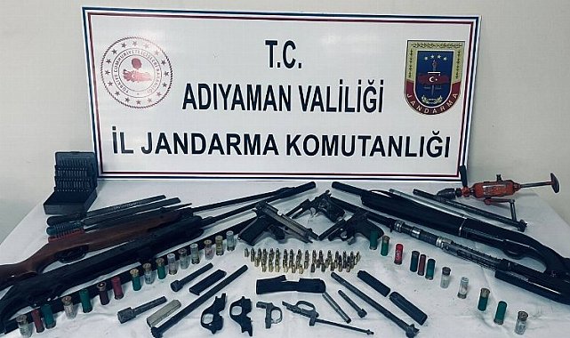Adıyaman'da evden cephanelik çıktı