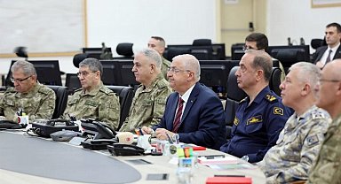 Bakan Güler: Başarılı operasyonlarla teröre ağır darbe vuruldu