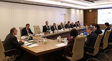 Bakan Özhaseki: 200 bin konut yıl sonuna kadar teslim edilecek
