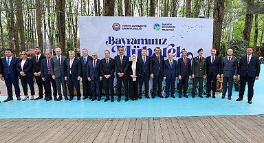 Başkan Alemdar, şehirle bayramlaştı