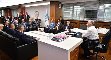 Başkan Büyükkılıç, 'vizyon projeler' için ilk talimatlarını verdi