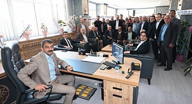 Başkan Çavuşoğlu'ndan Kale ve Tavas'a ziyaret