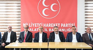 Başkan Er, Vatandaşlarla ve AK Parti ve MHP teşkilatlarıyla bayramlaştı